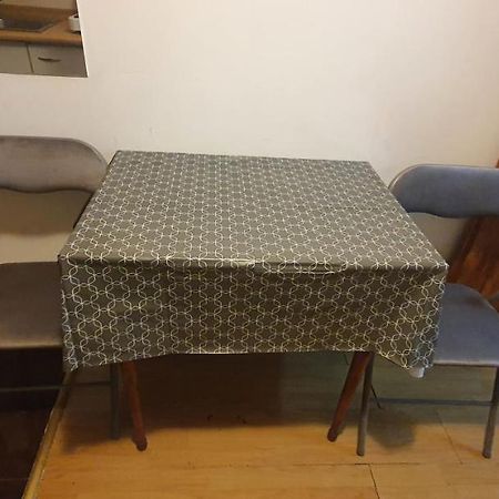 Five Studio Apartment Cluj Napoca Bagian luar foto